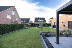 Exklusive Neubau-Immobilie mit Premium-Ausstattung, Sauna, Dachterrasse und Doppelgarage! – Die vollständige Adresse der Immobilie erhältst du vom Anbieter., 48153 Düesberg, Münster – Vorschaubild 4
