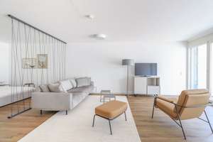 Elegante Souterrain-Wohnung - stilvoll wohnen mit großzügiger Terrasse & moderner Möblierung