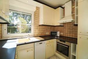 Erdgeschoss-Eigentumswohnung mit Balkon, Garten und Tiefgaragenstellplatz in Paderborn-Elsen – Die vollständige Adresse der Immobilie erhältst du vom Anbieter., 33106 Elsen, Paderborn – Vorschaubild 8