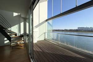 Möblierte 2-Zimmer-Maisonette-Wohnung mit Einbauküche, Balkon und Rheinblick – Anna-Schneider-Steig 9, 50678 Altstadt/Süd, Köln – Vorschaubild 7