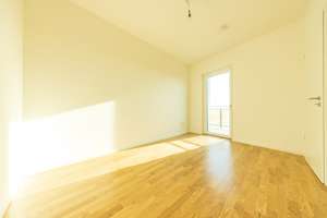 Sonnenbalkon mit Stadtblick – Ihr neues 3-Zimmer-Zuhause am Neuen Park – Dösner Weg 6, 4103 Zentrum-Südost, Leipzig – Vorschaubild 10