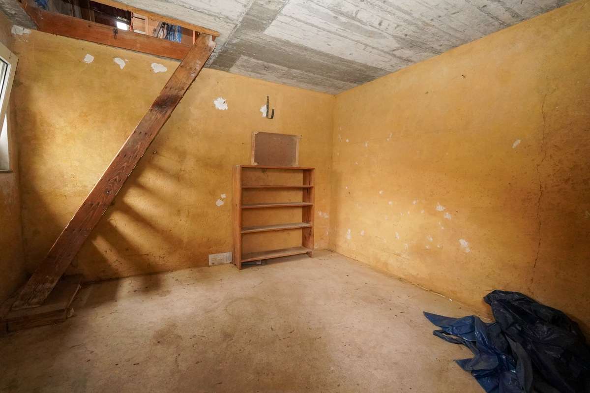 Immobilie in Nentershausen - +++ Geplagtes Einfamilienhaus für die kleine Familie +++ - Bild 18