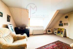 Familienhaus mit großem Garten & Doppelgarage in Arnoldsweiler – 6 Zimmer auf 160 m² – Die vollständige Adresse der Immobilie erhältst du vom Anbieter., 52353 Arnoldsweiler, Düren – Vorschaubild 11