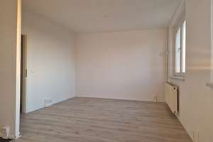 Familienfreundlich wohnen mit Mietrabatt und Stellplatzmöglichkeit ! – Richard-Paulick-Straße 5, 6124 Südliche Neustadt, Halle (Saale) – Vorschaubild 1