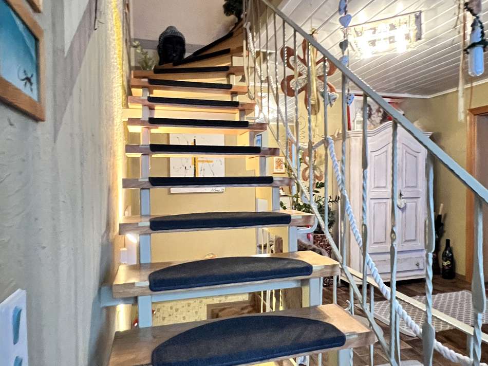 Treppe zum OG