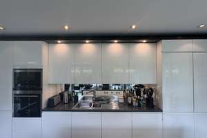 Exklusive 5-Zimmer-Wohnung in schöner Stadtvilla in direkter Rheinlage! – Turmstraße 40c, 53175 Plittersdorf, Bonn – Vorschaubild 9