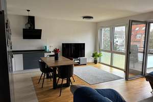Voll möblierte, luxuriöse 4‑Zimmer‑Wohnung mit Balkon – Meyerhofstrasse 33, 40589 Holthausen, Düsseldorf – Vorschaubild 5