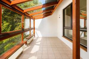 Ruhig gelegene Doppelhaushälfte mit Kamin, Wintergarten & Gartenidylle – Die vollständige Adresse der Immobilie erhältst du vom Anbieter., 81247 Obermenzing, München – Vorschaubild 4