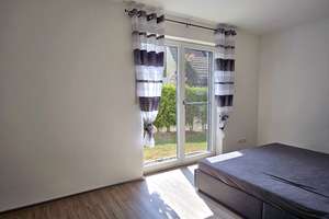 Gemütliche 4-Zimmer-Wohnung im Erdgeschoss - mit Balkon und Garten in Sulzbach-Rosenberg – Die vollständige Adresse der Immobilie erhältst du vom Anbieter., 92237 Sulzbach-Rosenberg – Vorschaubild 9