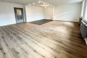 Leipzig-Plagwitz I sanierte 2-Zimmer Wohnung I West-Balkon I Tageslichtbad I Keller – Die vollständige Adresse der Immobilie erhältst du vom Anbieter., 4229 Plagwitz, Leipzig – Vorschaubild 7