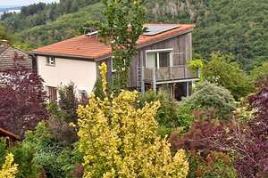 Wohnhaus mit Praxis/Büro – Die vollständige Adresse der Immobilie erhältst du vom Anbieter., 35428 Langgöns – Vorschaubild 1