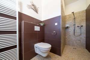 Exklusives Familienhaus mit Galerie und sonniger Terrasse – Die vollständige Adresse der Immobilie erhältst du vom Anbieter., 35085 Ebsdorfergrund – Vorschaubild 14
