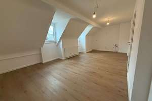 Saniertes Mehrfamilienhaus in sehr guter Innenstadtlage von Köln