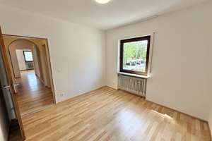 Ideal für Familien – geräumige 4-Zimmer-Wohnung mit Balkon in Pasing – Atterseestraße 00, 81241 Am Westbad, München – Vorschaubild 21