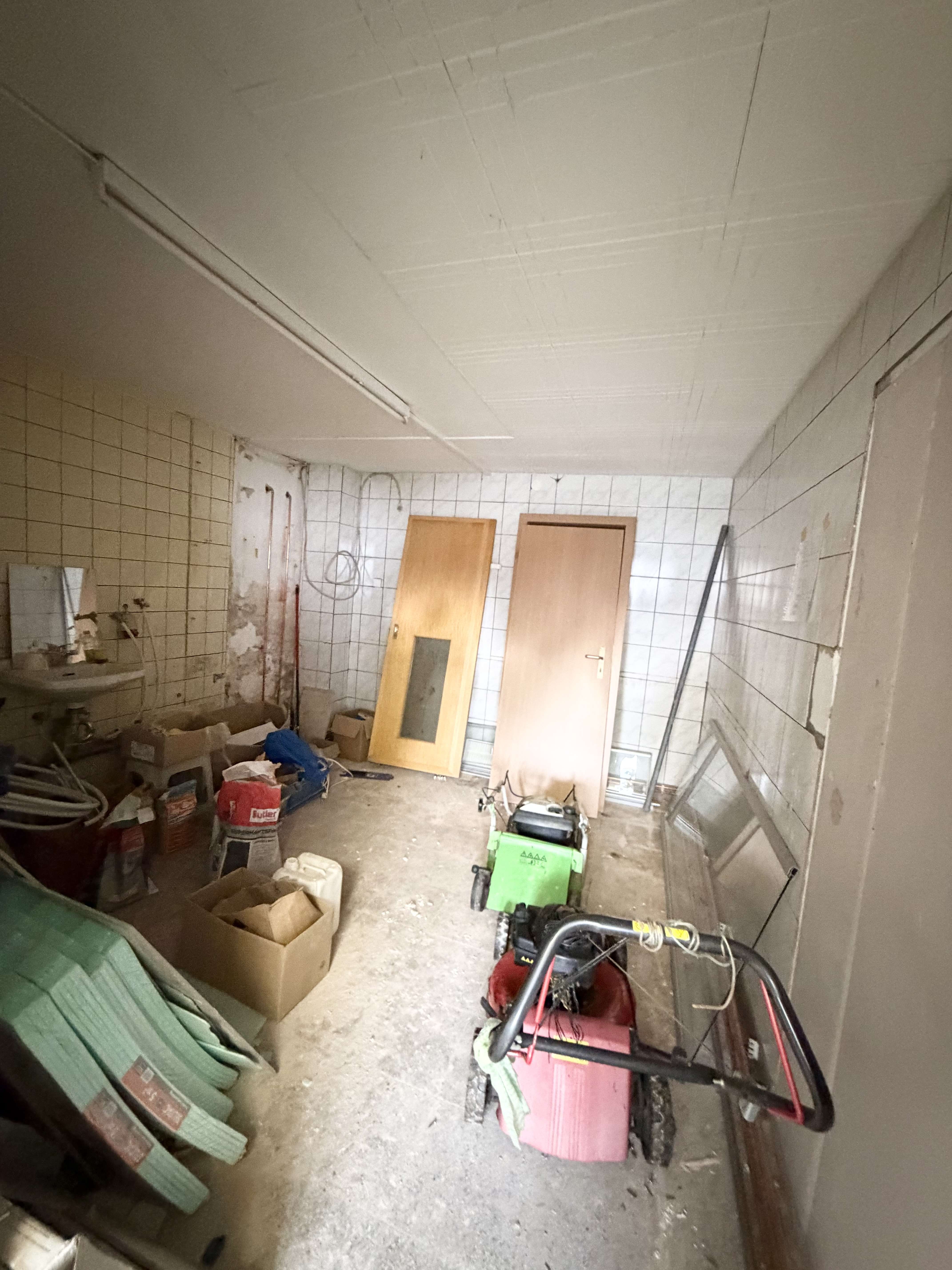 Immobilie in Coppenbrügge - Leerstehendes saniertes 3-Familienhaus + Gewerbeeinheit! Über 10% Rendite p. a. möglich - Bild 21