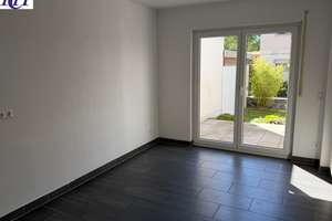 Kelkheim - Modernes Reihenhaus mit Dachterrasse in sehr zentraler Lage – Die vollständige Adresse der Immobilie erhältst du vom Anbieter., 65779 Kelkheim (Taunus) – Vorschaubild 5