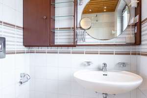 Property thumbnail 13