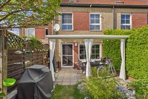 Property thumbnail 2