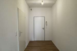 Helle großzügige Wohnung mit idealer Lage – Schmidtstedter Straße 28, 99084 Altstadt, Erfurt – Vorschaubild 3