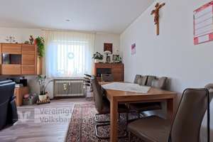3-Zimmerwohnung mit Tiefgaragenplatz // Gute Lage - Vermietet – Die vollständige Adresse der Immobilie erhältst du vom Anbieter., 72764 Reutlingen-Mitte, Reutlingen – Vorschaubild 2