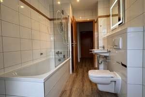 *** 2 Zimmer | Gohlis | Blick in die Kaisergärten | hell & sonnig | BEZUGSFREI *** – Witzebenstraße 27, 4157 Gohlis-Nord, Leipzig – Vorschaubild 2