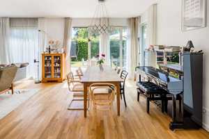 Traumhafte Doppelhaushälfte in Gated Community „Dahlem Paradise“ mit Garten & Tiefgarage – Carpinusweg 11, 14169 Berlin – Vorschaubild 4