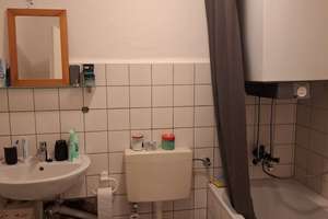 Ideale Single-Wohnung – Schiffdorfer Chaussee 184a, 27574 Schiffdorferdamm, Bremerhaven – Vorschaubild 3