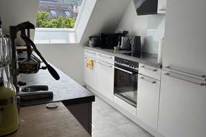 Helle neu renovierte Dachgeschosswohnung  – Böblinger Straße 41, 70199 Heslach, Stuttgart – Vorschaubild 6