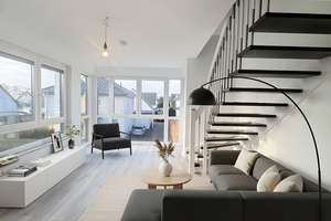 Moderne und große Maisonette-Wohnung mit top Ausstattung und 2 Balkonen in Top Lage von Bielefeld!
