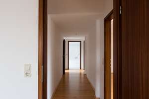 Charmante Dachgeschosswohnung mit Dielenboden & viel Licht in Hamburg-Heimfeld – Haakestraße 46, 21075 Heimfeld, Hamburg – Vorschaubild 7