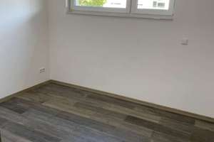 helle 2,5 Zimmer Wohnung: Eigennutz oder ideal als Kapitalanlage – Die vollständige Adresse der Immobilie erhältst du vom Anbieter., 76185 Mühlburg, Karlsruhe – Vorschaubild 14