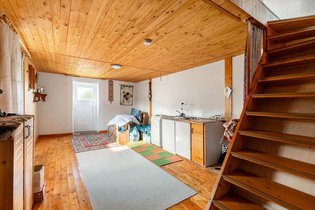 Immobilie in Algermissen - Großes freistehendes Einfamilienhaus zentral in Algermissen! - Bild 2