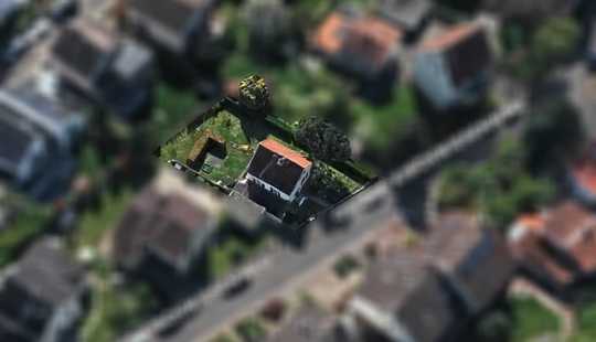 Bild von *e*i*n*m*a*l*i*g*e* Chance ! freistehendes EFH mit Potenzial in *T*R*A*U*M*L*A*G*E*