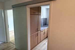 Erstbezug nach Sanierung: 3,5-Zi.-Wohnung mit Balkon in direkter U-Bahn Nähe – Die vollständige Adresse der Immobilie erhältst du vom Anbieter., 70567 Möhringen-Ost, Stuttgart – Vorschaubild 6