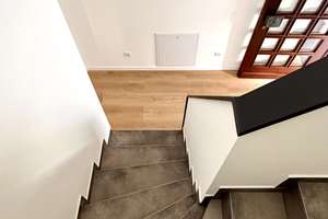 Luxus-Einfamilienhaus mit 3 Bädern, Kamin, Fußbodenheizung & großer Terrasse in Wuppertal – Immenweg 29, 42279 Oberbarmen, Wuppertal – Vorschaubild 24