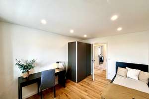 Helles, möbliertes WG-Zimmer in Toplage am Ostpark (Berg am Laim) – Bunsenstraße 22, 81735 Neuperlach, München – Vorschaubild 3