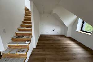 Erstbezug: Dachgeschosswohnung in Bochum Ehrenfeld – Drusenbergstraße 57, 44789 Südinnenstadt, Bochum – Vorschaubild 3