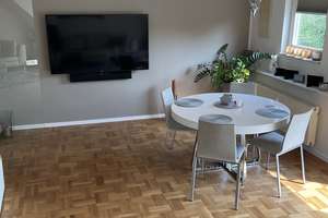 Modernisierte 3-Raum-Wohnung mit 2 Balkonen und Einbauküche in Düsseldorf – Die vollständige Adresse der Immobilie erhältst du vom Anbieter., 40599 Hassels, Düsseldorf – Vorschaubild 3