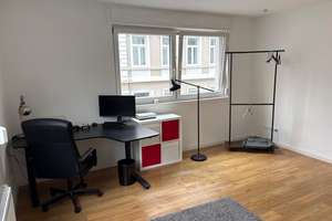 WG, möbliertes 23m²-Zimmer  (als 2er-WG geführt + Wohnzimmer), 10 Minuten zum KIT – Die vollständige Adresse der Immobilie erhältst du vom Anbieter., 76135 Weststadt, Karlsruhe – Vorschaubild 4