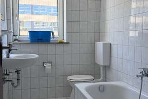 "HAIDHAUSEN" Schöne, großzügige 1 - Zimmer - Wohnung - mit Ostbalkon und EBK – Grillparzerstraße 7, 81673 Haidhausen Nord, München – Vorschaubild 8