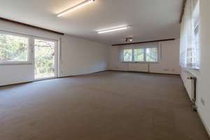 Leerstehendes Zweifamilienhaus auf 664m² Grundstück | Garage | viel Potenzial – Die vollständige Adresse der Immobilie erhältst du vom Anbieter., 30629 Misburg-Nord, Hannover – Vorschaubild 3
