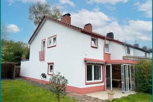 Gepflegtes Reihenendhaus mit großzügigem Garten