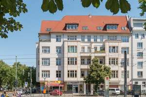 Erstattung der Erwerbsnebenkosten: 4 Zimmer mit Balkon im Herzen von Prenzlauer Berg – Bötzowstraße 54, 10407 Prenzlauer Berg, Berlin – Vorschaubild 3