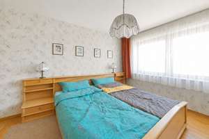 Reihenmittelhaus mit aufgestocktem Dachgeschoss – Raum für die ganze Familie – Die vollständige Adresse der Immobilie erhältst du vom Anbieter., 82538 Geretsried – Vorschaubild 12