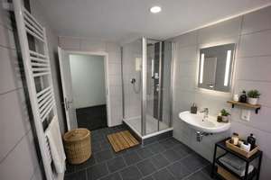 Zweitbezug - 2 Zimmer / Küche / Bad / Flur direkt am Arnulfsplatz – Zur schönen Gelegenheit 7, 93047 Innenstadt, Regensburg – Vorschaubild 14