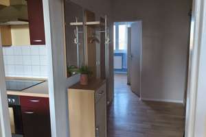 Helle 2-Zimmer Wohnung im 4. OG mit Balkon in Halle (Nördliche Neustadt) – Lilienstraße 15, 6122 Nördliche Neustadt, Halle (Saale) – Vorschaubild 4