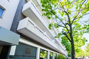 Bezugsfreies Studio-Apartment mit Balkon I nahe Kurfürstendamm I Aufzug I Concierge-Service – Eisenzahnstraße 16, 10709 Wilmersdorf, Berlin – Vorschaubild 12