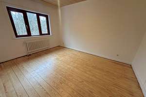 Charmantes Einfamilienhaus 
mit Vollkeller und Ausbaupotential
in ruhiger dritter Baureihe – Die vollständige Adresse der Immobilie erhältst du vom Anbieter., 22547 Lurup, Hamburg – Vorschaubild 8