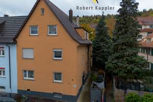 Vermietetes Mehrfamilienhaus mit drei Wohneinheiten in guter Lage von Stuttgart-Wangen I Festpreis