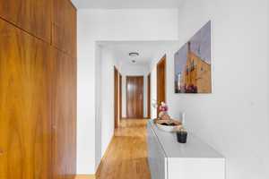 Ihr neues Zuhause in Ziegetsdorf - Modernisiertes Zweifamilienhaus mit Gartenparadies und PV-Anlage! – Regensburg – Vorschaubild 5
